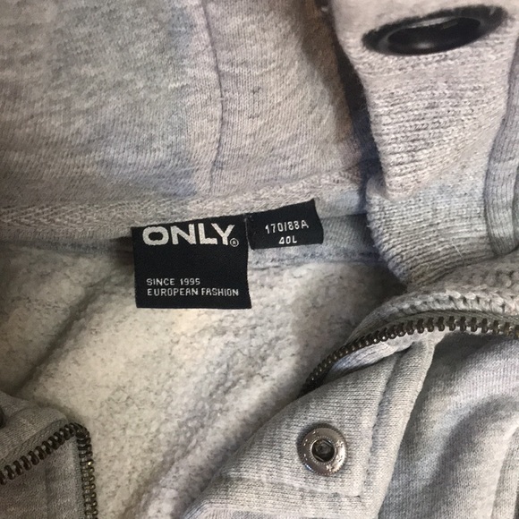 Jacket - Picture 2 of 3